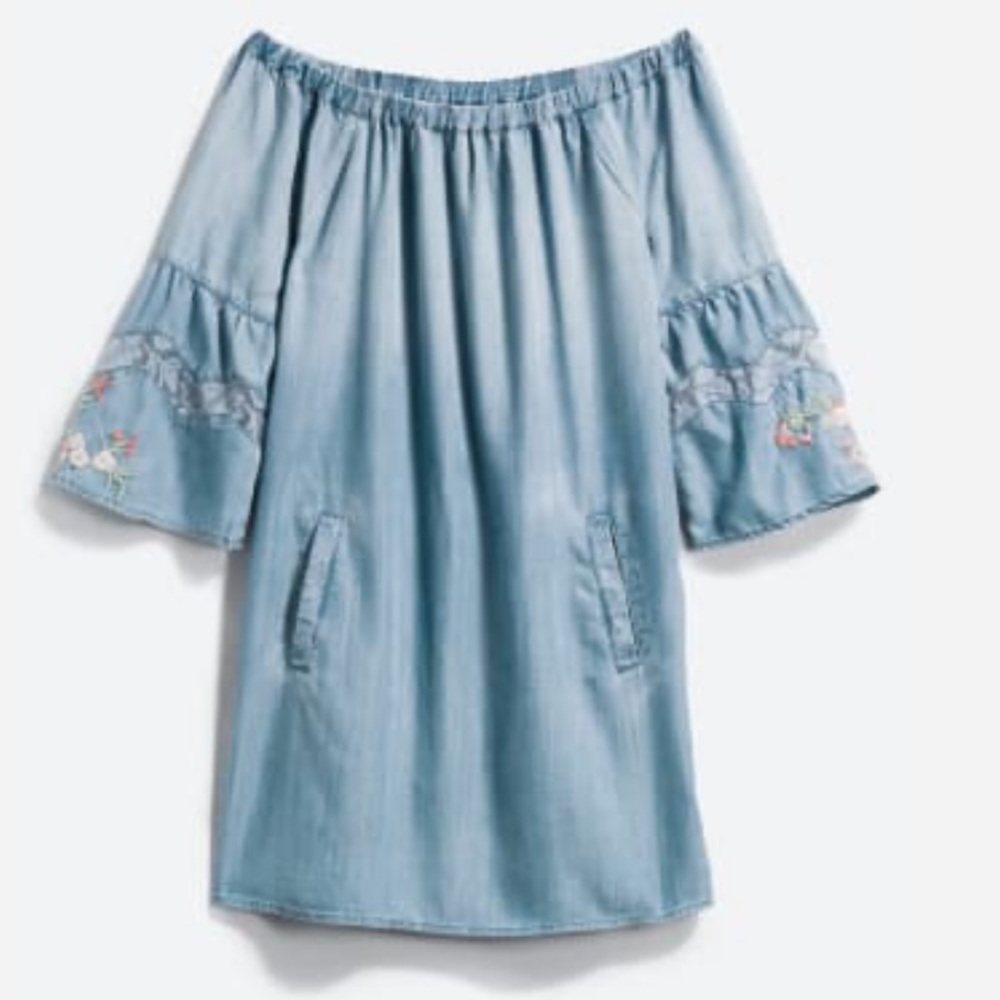 Adorable denim dress